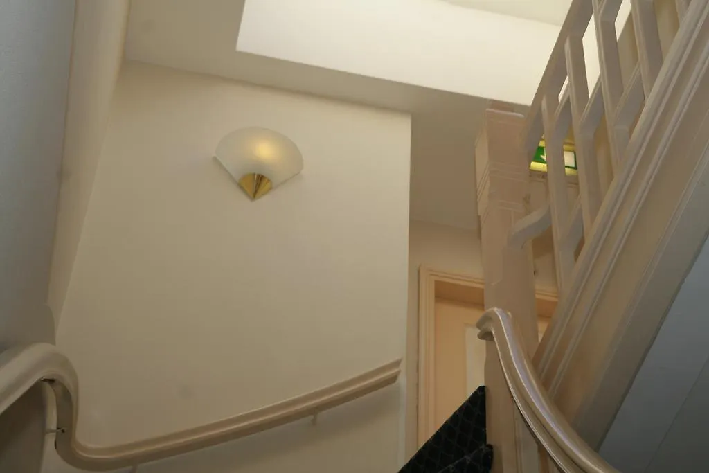 אמסטרדם Borgmann Villa Hotel 3*,  הולנד